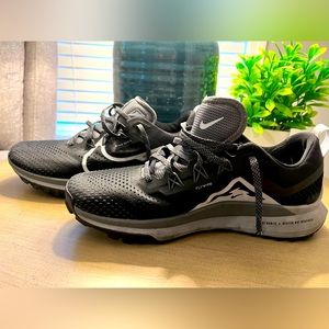 Men’s Nike React Pegasus Trail Running Shoe, Black, Size 12